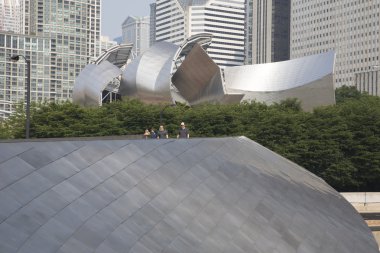 Genel kan basıncı geçit Millenium Park Chicago, Il.