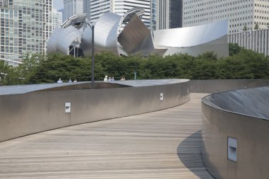 Genel kan basıncı geçit Millenium Park Chicago, Il.
