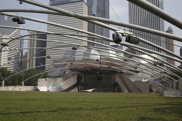 Jay Pritzker Pavilhão no Millenium Park Chicago — Fotografia de Stock