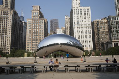Bulut kapısı veya Chicago Millenium Park fasulye
