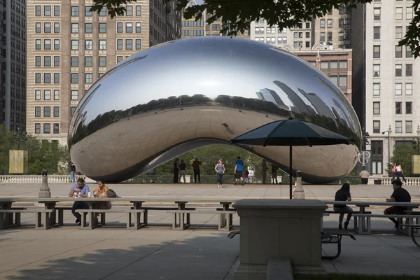 Puerta nubosa o el frijol en Chicago Millennium Park — Foto de Stock