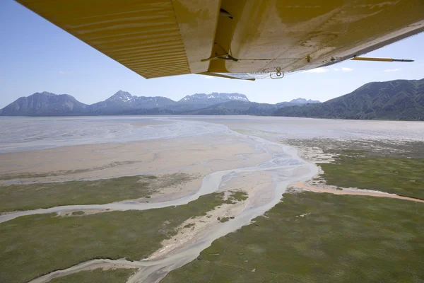 Vue aérienne de la nature sauvage de l'Alaska — Photo