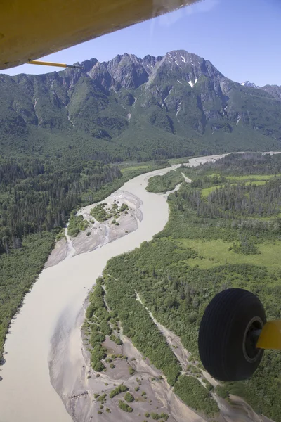 Vue aérienne de la nature sauvage de l'Alaska — Photo