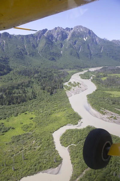 Vue aérienne de la nature sauvage de l'Alaska — Photo