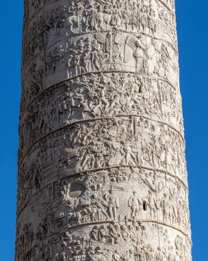 Roma İmparatoru Trajan 'ın Dacian Savaşları' ndaki zaferini anlatan zafer kolunun ayrıntıları.