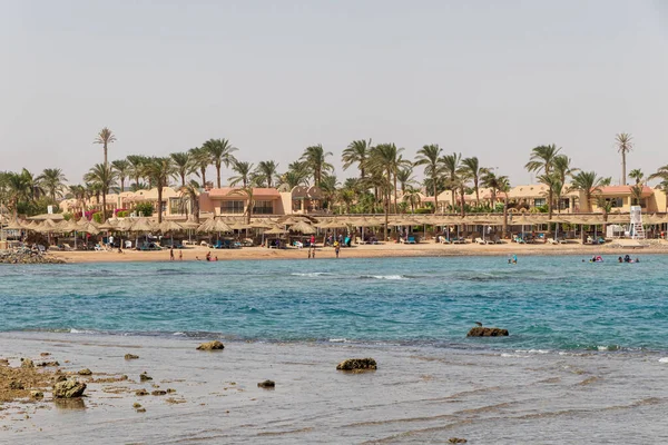Hurghada Egito Setembro 2020 Pessoas Relaxando Praia Hurghada Egito — Fotografia de Stock