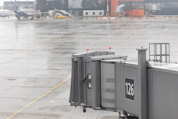 Moscú Rusia 2021 Aeroflot Ural Airlines Estacionamiento Aviones Aeropuerto Sheremetyevo —  Fotos de Stock