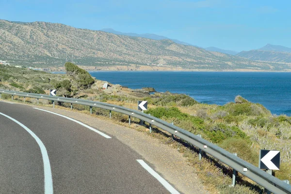 Una Curva Tagliente Nella Strada Lungo Costa Del Mare — Foto Stock