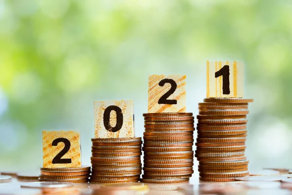 2021 Pila Monedas Fondo Pensiones 401K Ingresos Pasivos Inversión Jubilación Imagen De Stock