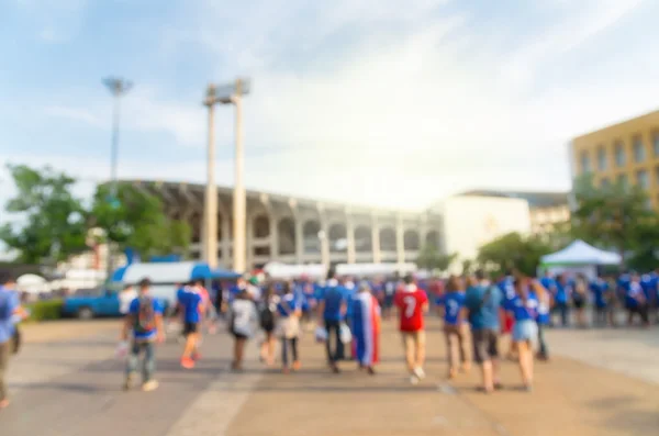 Abstraktes verschwommenes Foto des Fansports im Stadion, sportliches Hintergrundkonzept — Stockfoto