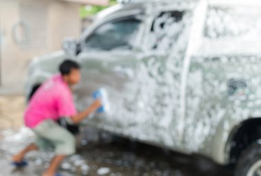Araba yıkama dükkanında Temizleme