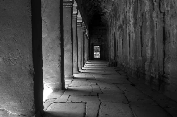 Interior com mural em Angkor Wat — Fotografia de Stock