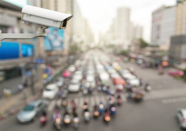 Güvenlik kamera ve trafik sıkışıklığı 