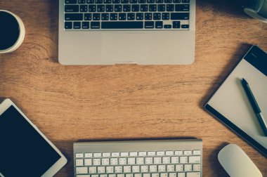 mockup teknoloji ofis malzemeleri 