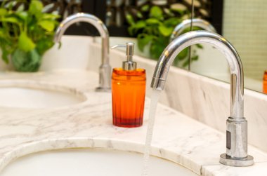 Lüks krom musluk lavabo 