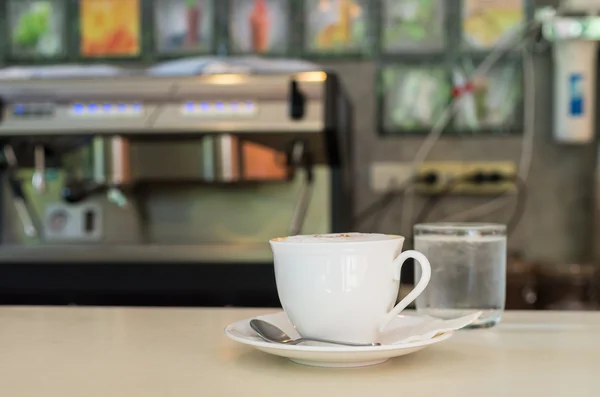 Weiße Kaffeetasse — Stockfoto