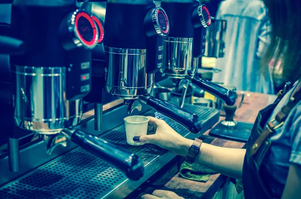 Coffee machine making espresso — Stock Photo, Image