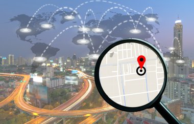 Büyüteç camı yakınlaştırma navigator harita 