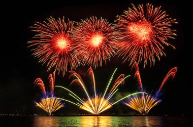 Multicolour havai fişek kutlama 