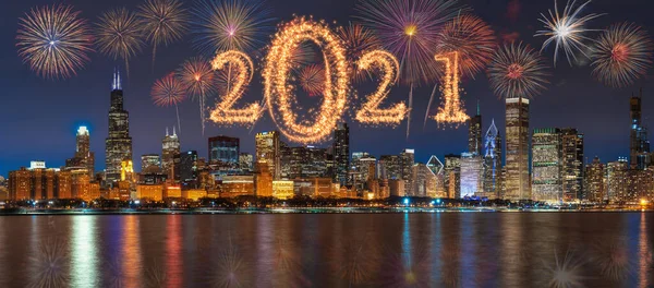 2021 Written Sparkle Firework Multicolor Fireworks Panorama Scene Chicago Cityscape — Stock Photo, Image