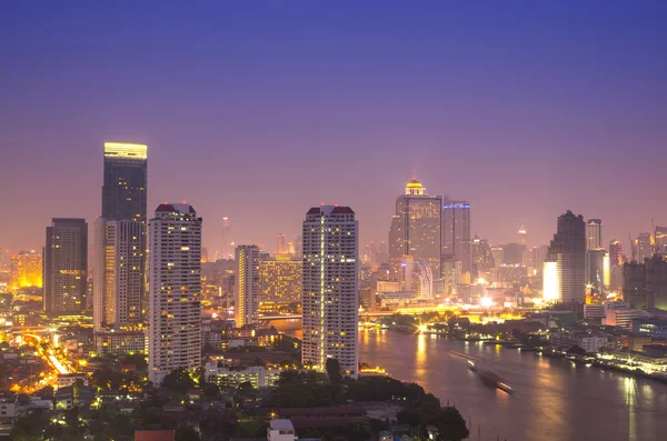 Bange.net paisaje urbano al atardecer, tailandia — Foto de Stock