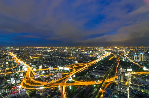 Bangkok cityscape which can see beautiful Expressways at twil — Stock Photo, Image