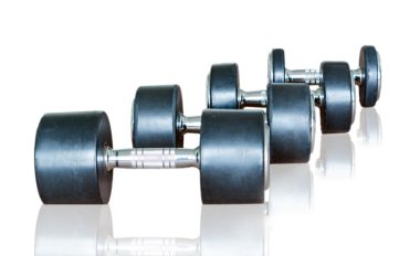 Beyaz arka plan üzerinde büyük siyah halter