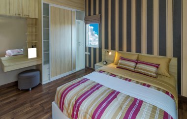 Chonburi, Tayland - 29 Haziran: Yaşam tepenin sriracha-bowin, iç yatak odası yer almaktadır sriracha-yay Haziran'da 29,2014, chonburi Eyaleti, Tayland