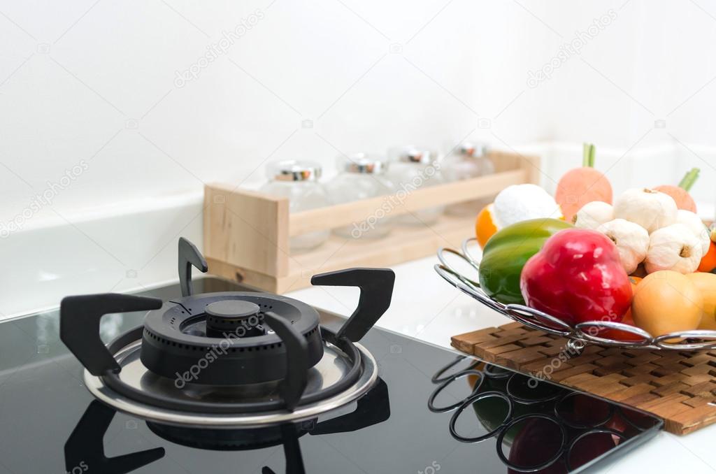 electric stove in stock