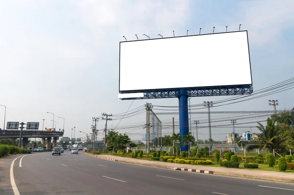 Panneau d'affichage vierge pour la nouvelle publicité — Photo