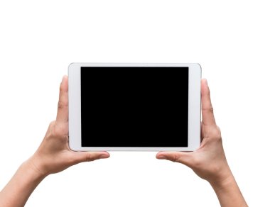 bir tablet dokunmatik bilgisayar gadget üzerinde beyaz bac tutan eller