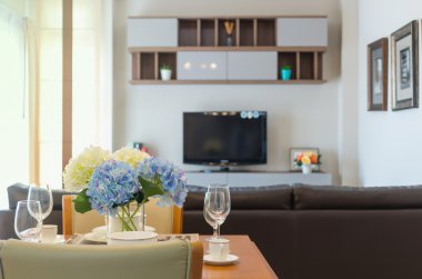 Restoran ile lüks iç oturma odası arka plan ayarlamak