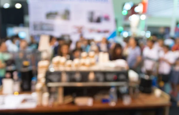 Абстрактний розмитий презентацією кави на фоні боке — стокове фото