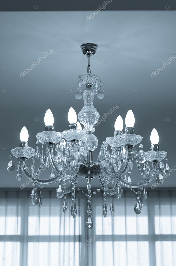 Luxe verlichting decoratie klassieke — Stockfoto © Tzido #98478546 Luxe verlichting decoratie klassieke — Stockfoto © Tzido #98478546