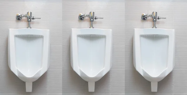 Urinal in männlicher Toilette — Stockfoto