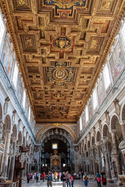 在天坛，罗马教会的圣塔玛丽亚 — 图库照片