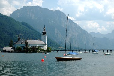 Kale Schloss Ort Traunsee göle