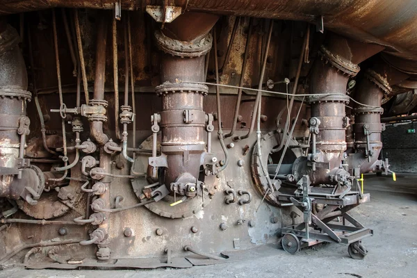 Eski, terk edilmiş çelik fabrikası — Stok fotoğraf