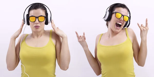 Mujer feliz escuchando música en los auriculares y usando sunglas —  Fotos de Stock