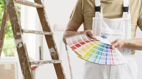 Hands House Painter Man Decorator Choose Color Using Sample Swatch — Stock Photo, Image