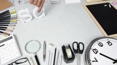 okul zamanı, el yazma metin üstünde okul sırası ileti örneği tam