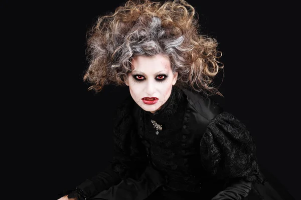 Retrato de mujer vampiro, maquillaje de halloween —  Fotos de Stock