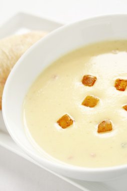 Baharatlı alhavuç çorba