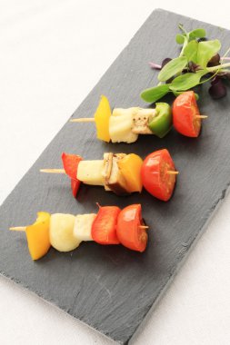 sebze kebabı kanepe