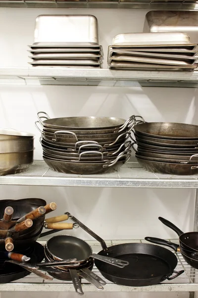 Kitchen pots and pans — Stock Photo, Image