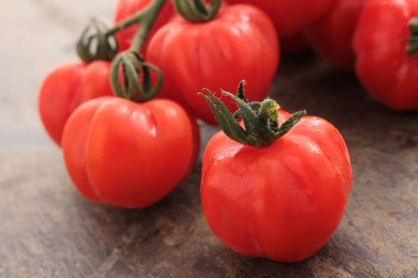 Olgun kırmızı domates