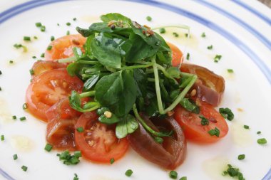 kaplama domates ve watersress salata