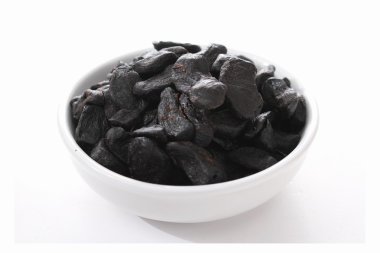 fermente sarımsak karanfil kase