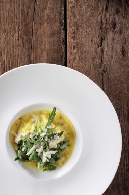 taze mantı makarna yemek