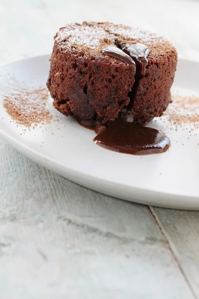 Schokoladenfondantkuchen — Stockfoto